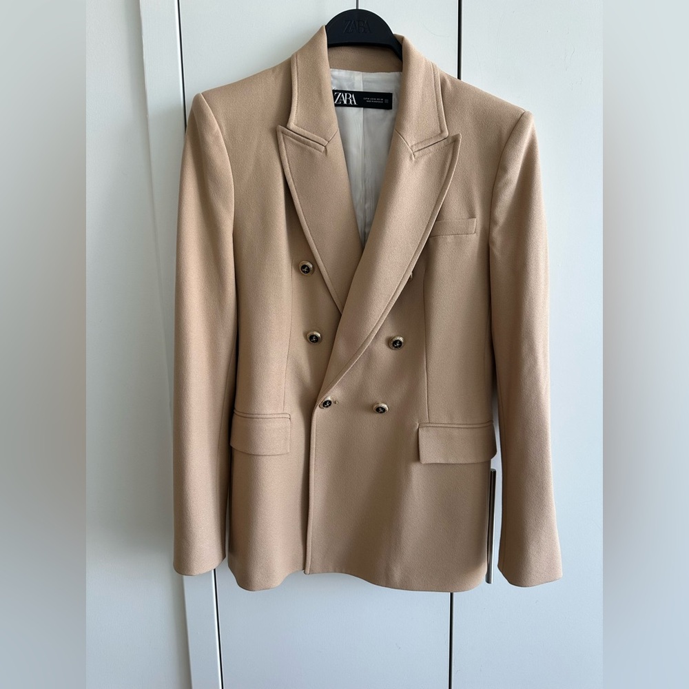 Zara Beige Tailored Blazer